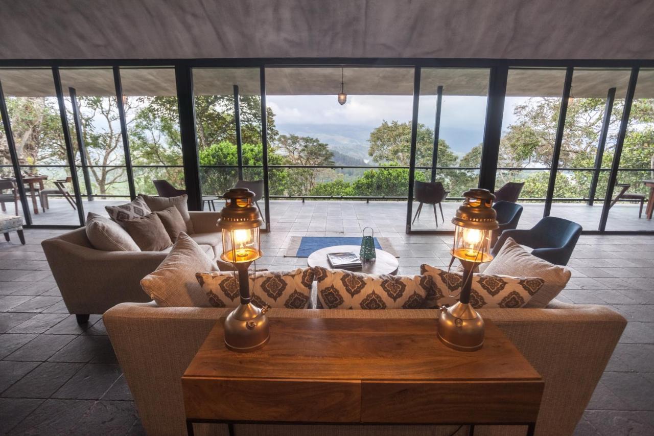 Elakai Villa Мунар Екстериор снимка