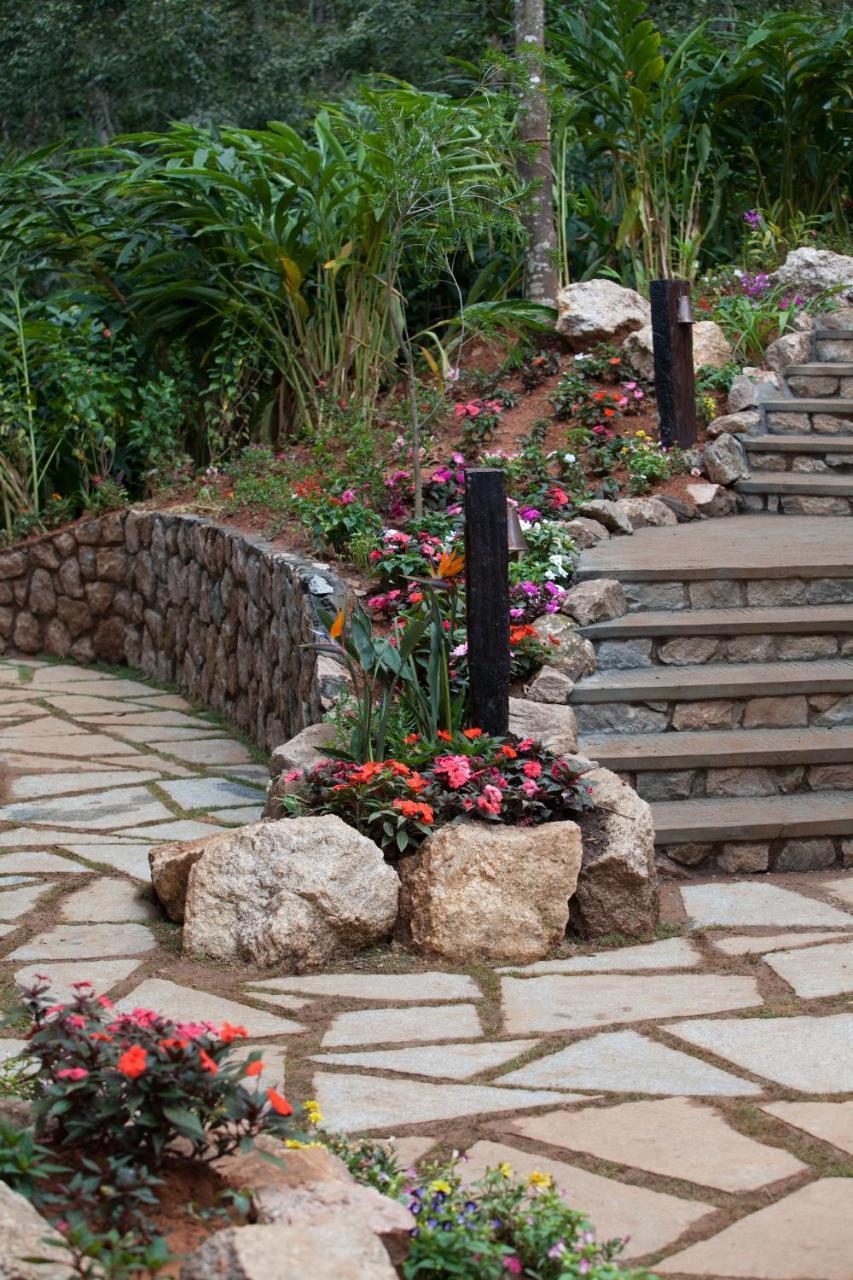 Elakai Villa Мунар Екстериор снимка